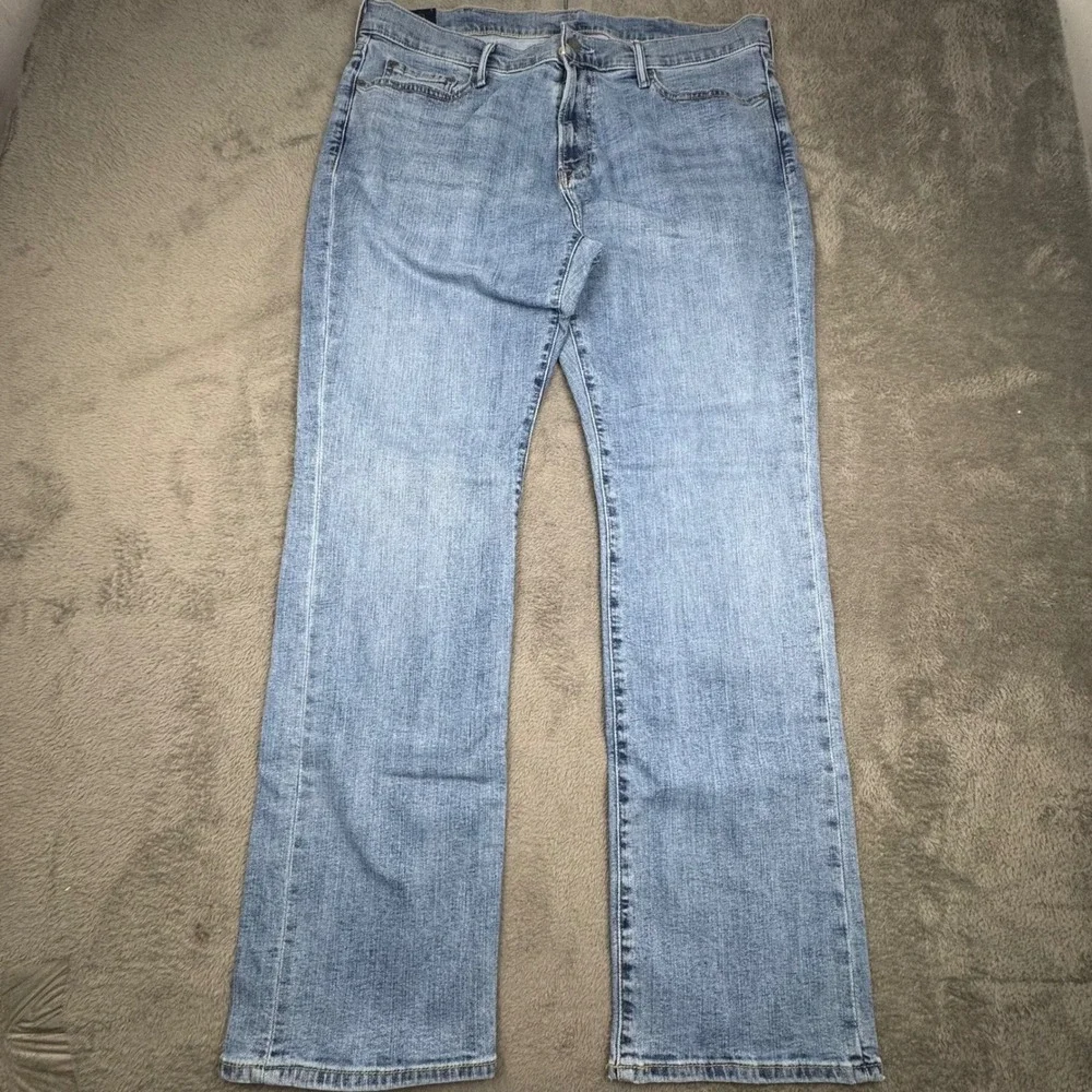 Abercrombie & Fitch Kilby Boot Jeans Mens 36x32 Light Blue Excellent Vintage Fit